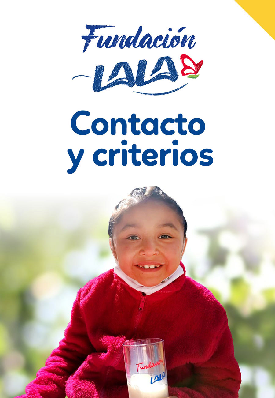 Niña Feliz con Vaso de leche Lala